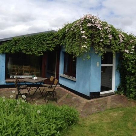 Blaues Haus Neu Reddevitz Villa Lancken-Granitz ภายนอก รูปภาพ